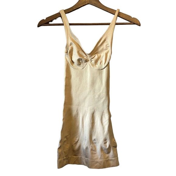 Under where bodysuit size medium‎ - Picture 1 of 5